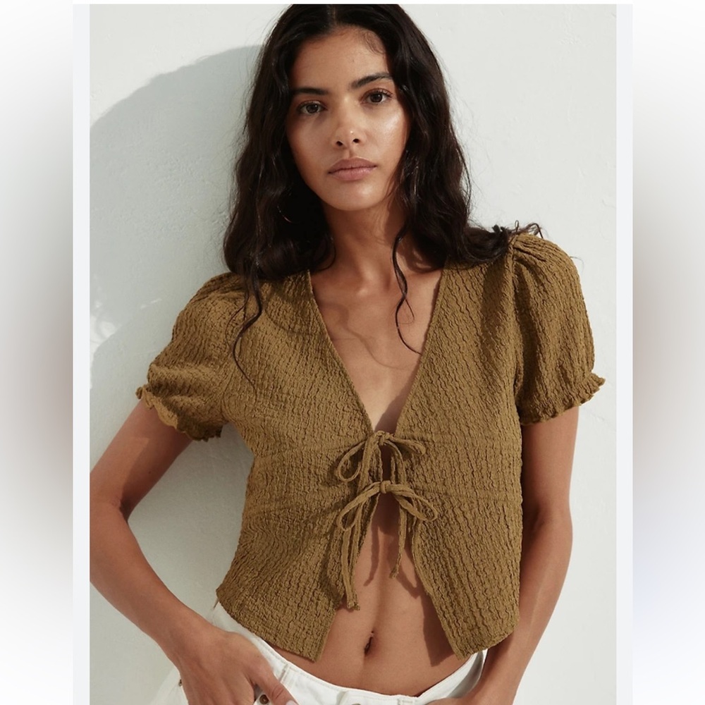 H&M Women Tie-Detail Crinkled Top